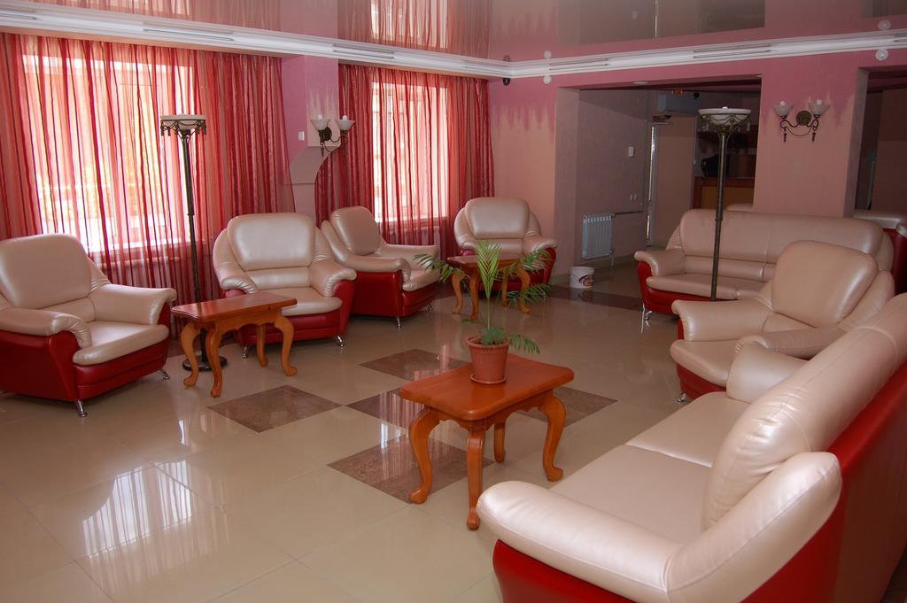 Kurmet Hotel Uralsk Luaran gambar